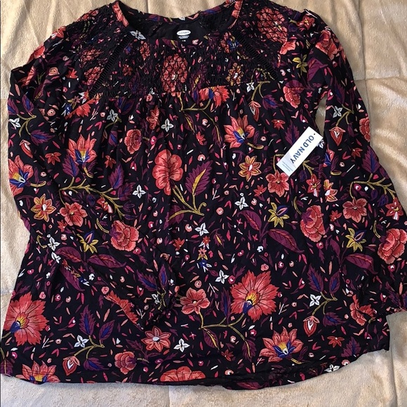 Old Navy Other - Long sleeve shirt